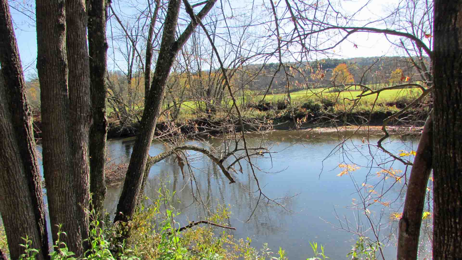“RIVERWALK” – .13 Acre Riverfront Lot – Driveway in – Electric on-site – Mt & river views – Ideal for recreation! – Camping OK – – 3 hrs/NYC – Only $12,900!